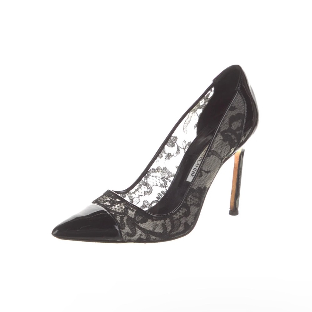 Black Lace Manolo Blahnik Pumps